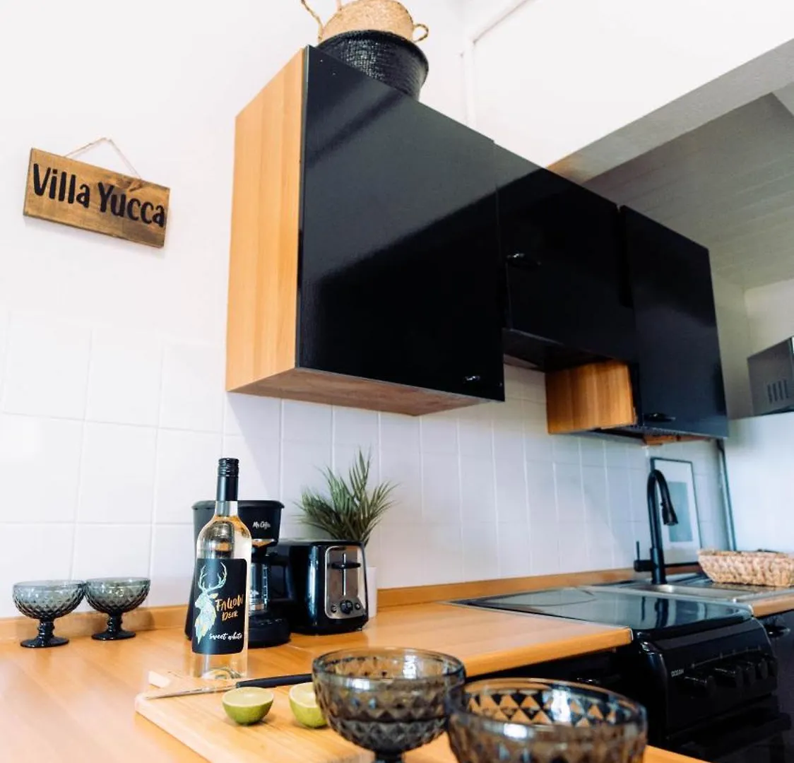 Villa Yucca Dickenson Bay Apartment